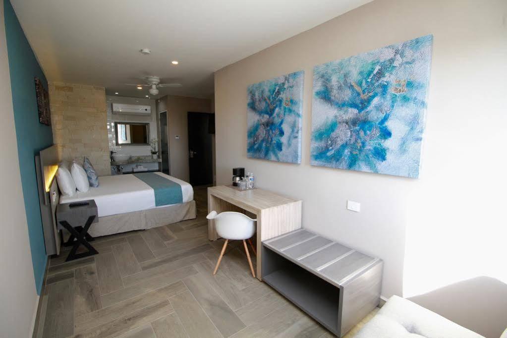 Illusion Xpress I Attraction Hotel Deluxe Плая-дель-Кармен Экстерьер фото