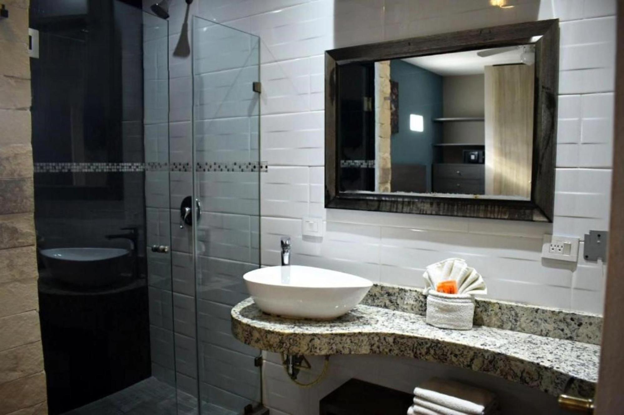 Illusion Xpress I Attraction Hotel Deluxe Плая-дель-Кармен Экстерьер фото
