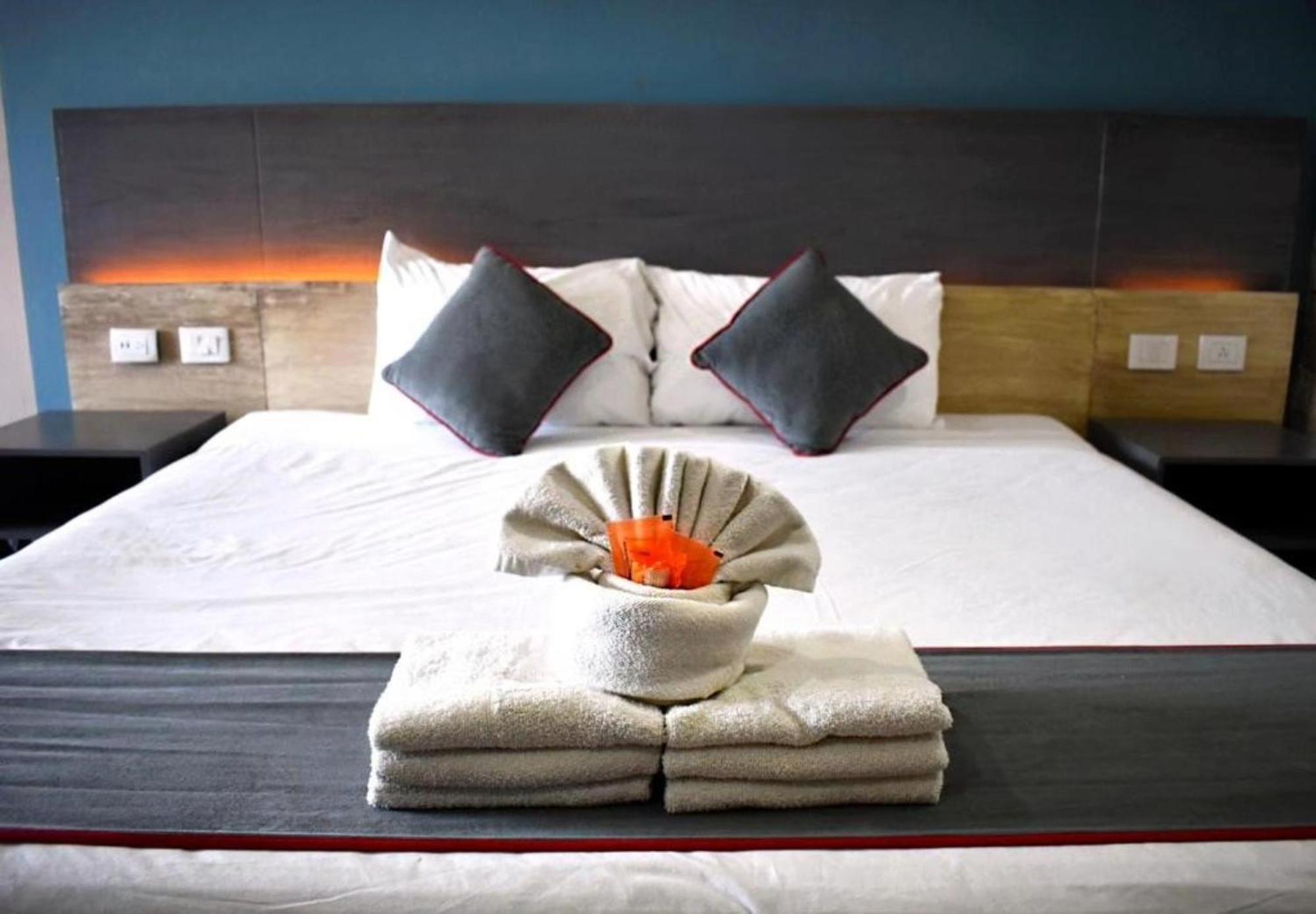 Illusion Xpress I Attraction Hotel Deluxe Плая-дель-Кармен Экстерьер фото