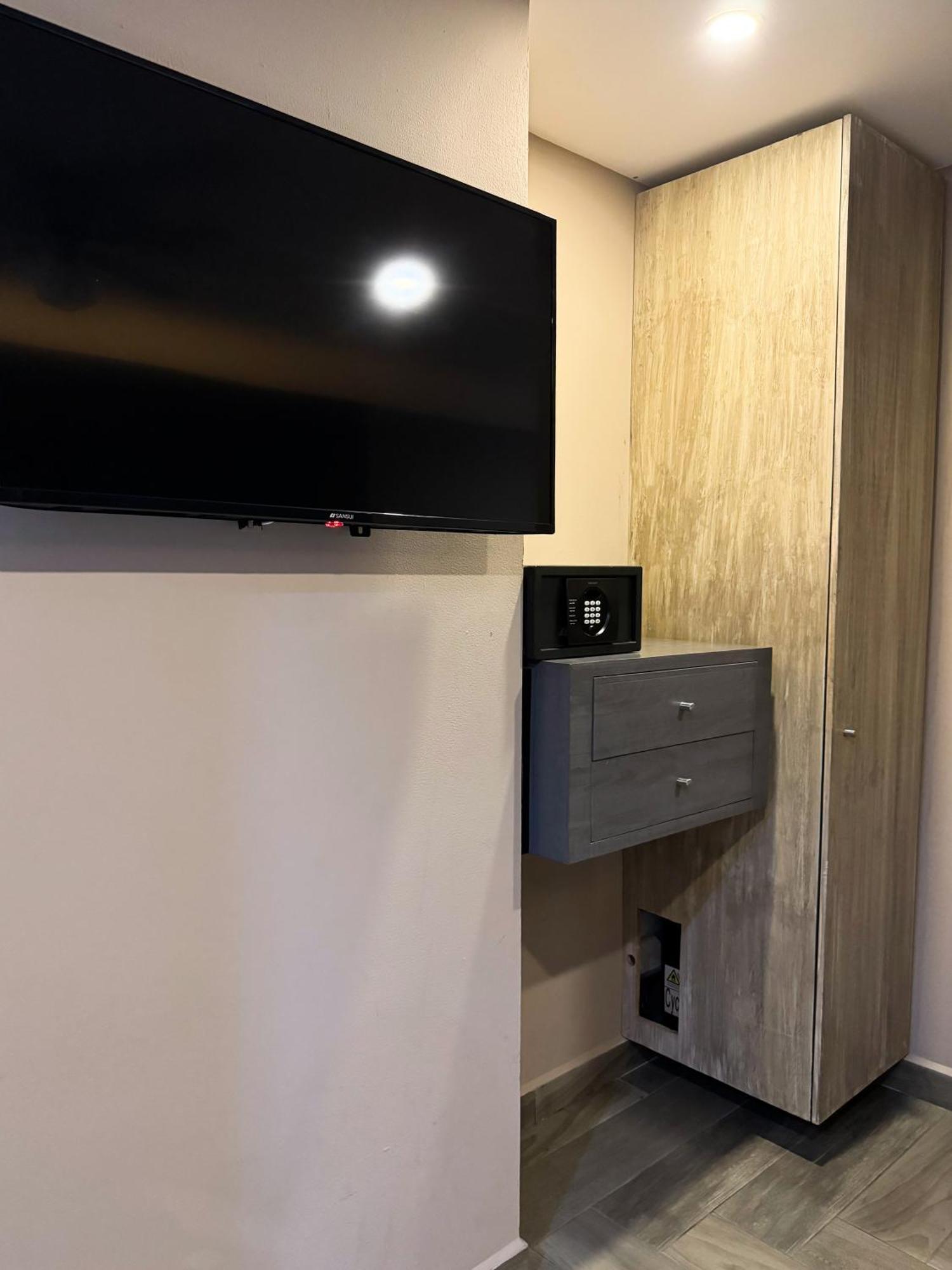 Illusion Xpress I Attraction Hotel Deluxe Плая-дель-Кармен Экстерьер фото
